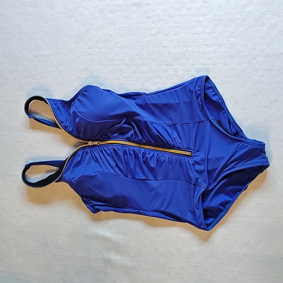Miraclesuit Blitz One-Piece Swimsuit - Picture 3 of 6